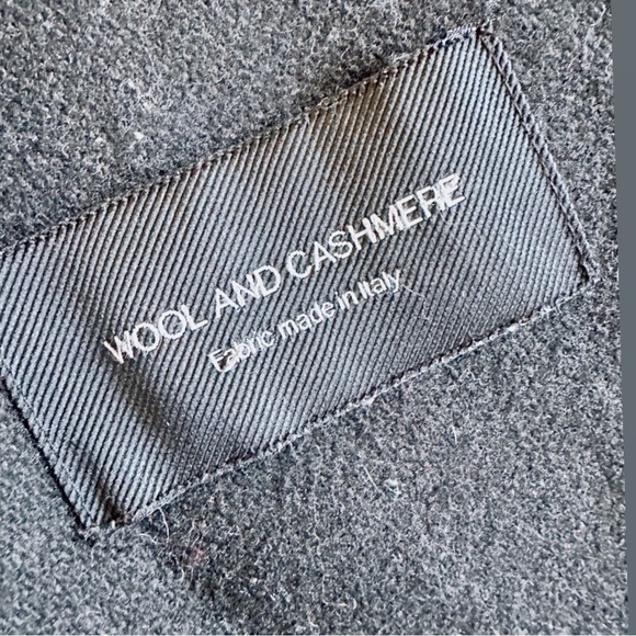 VERY VERY Wool and Cashmere Gray Coat Small - Picture 7 of 8